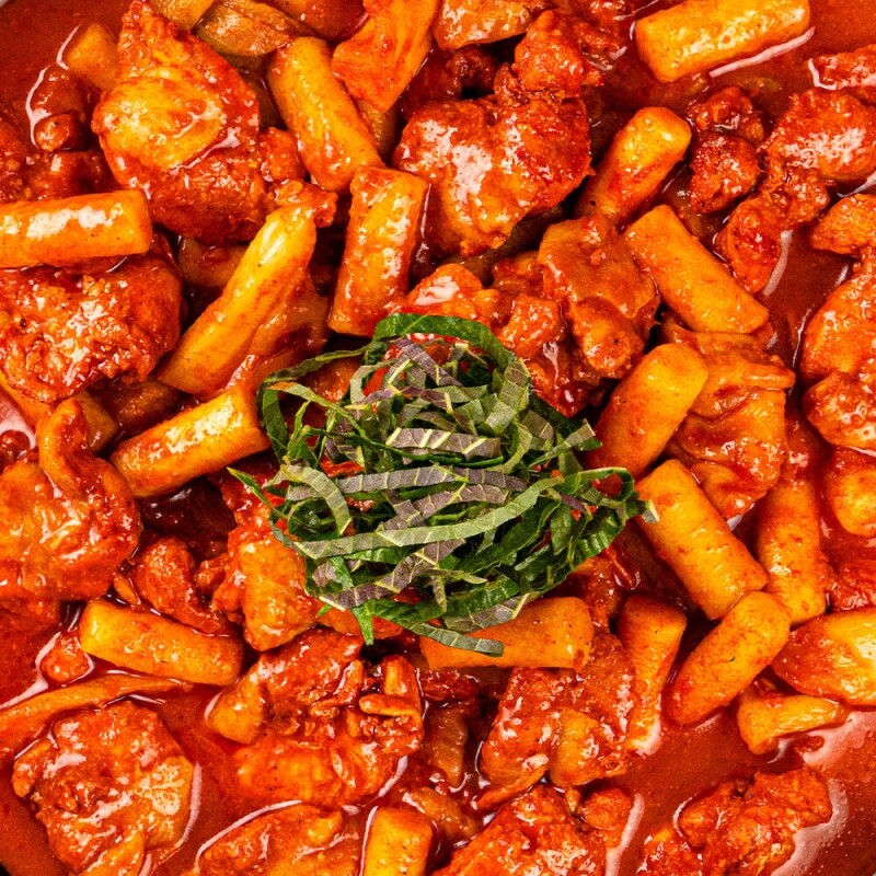 강원더몰,[홍익상회] 춘천닭갈비떡볶이 900g x 2팩 매콤달콤 특제소스